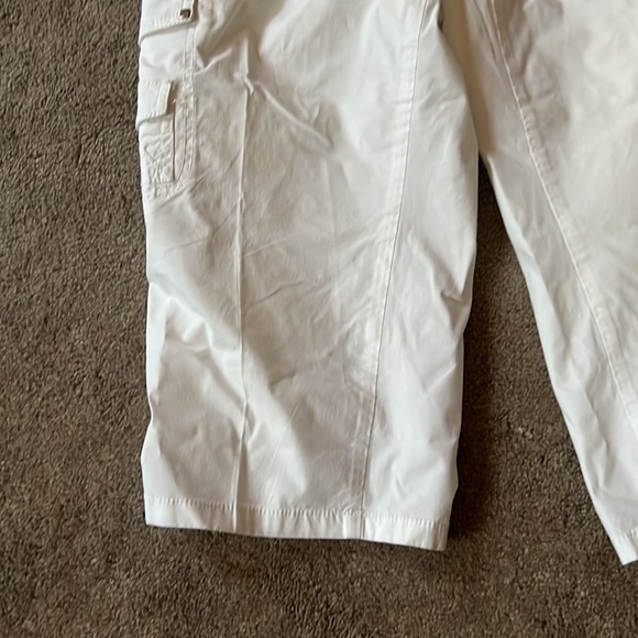 White House | Black Market - Capri Pants - White - Size 8 - Picture 3 of 7